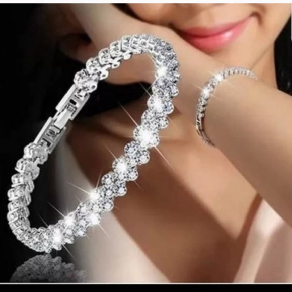 New women roman style crystal bracelet - Picture 3 of 3